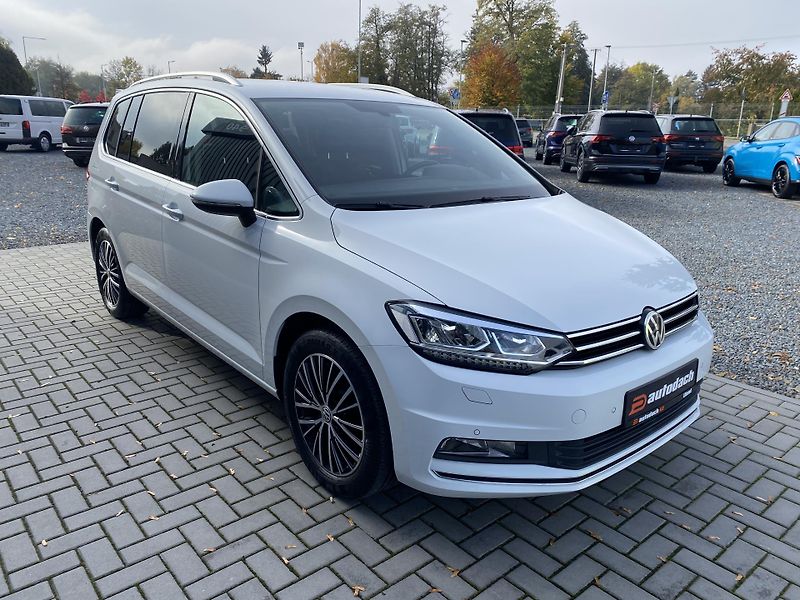 Volkswagen Touran 1.4 TSI 110kW-HIGHLINE - DSG - fotka 6 z 48