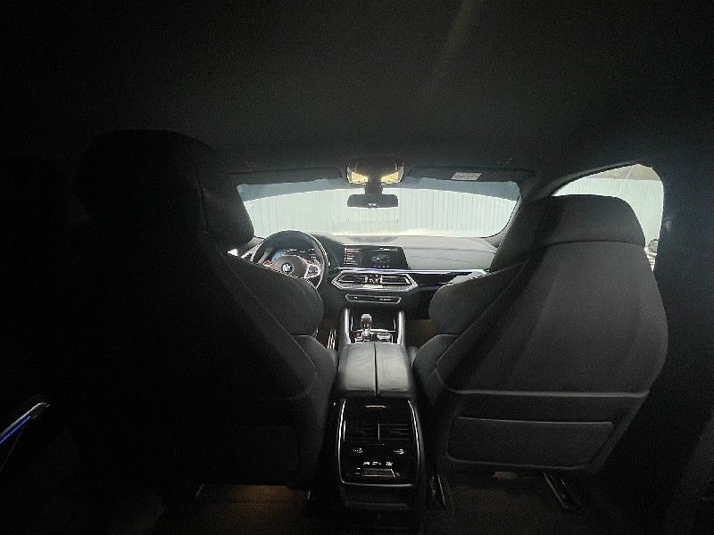 BMW X6 - fotka 13 z 16