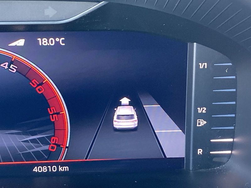 Škoda Karoq (2024) 2.0 TDI 4x4 DSG SportLine - fotka 8 z 38
