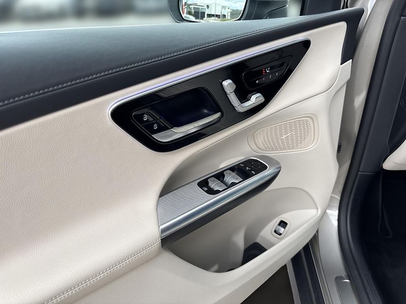Mercedes-Benz GLC 220 d 4M Avantgarde kupé - fotka 18 z 27