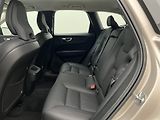 Volvo XC60 B4 AWD DARK PLUS AUT - náhled 6