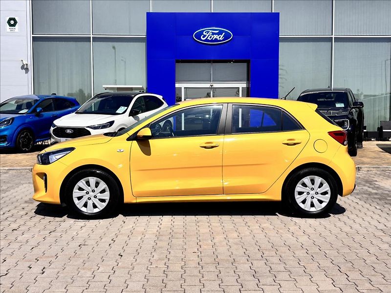 Kia Rio 1,3 MPI 61kW Kappa Klima - fotka 2 z 21