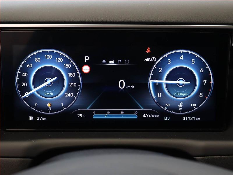 Hyundai Tucson (2023) 1.6 T-GDI 48V MHEV - fotka 9 z 18