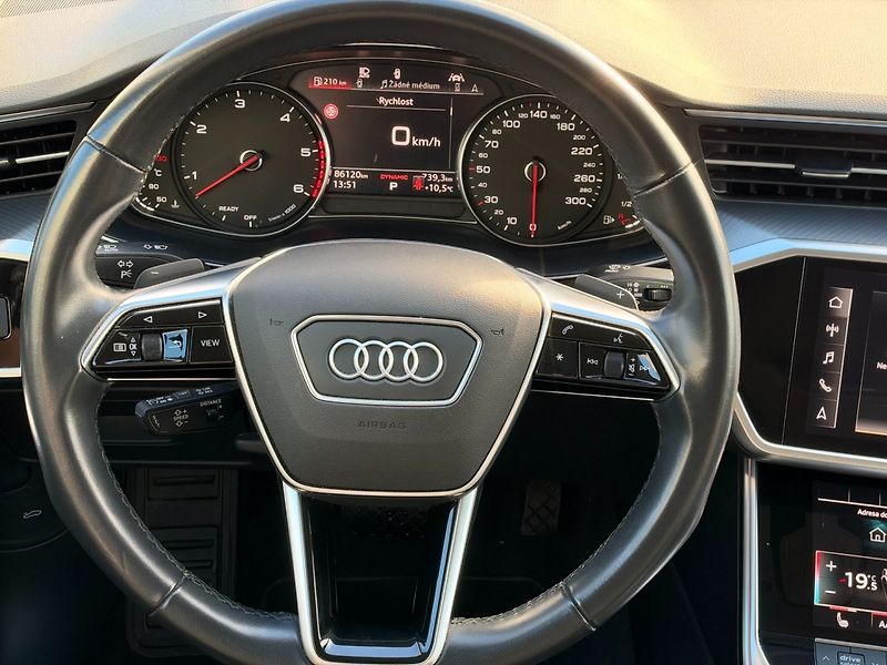 Audi A6 (2022) Avant 3.0 TDI Quattro 210kW - fotka 19 z 34