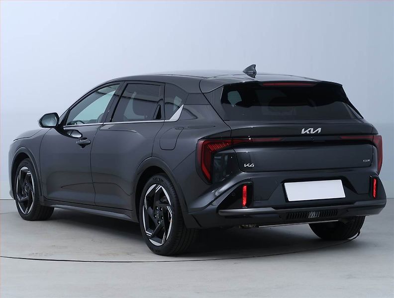 Kia K4 (2026) GT-Line 1.6 T-GDI - fotka 4 z 20