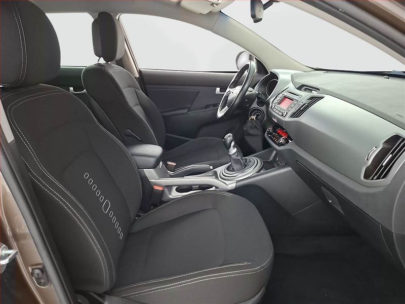 Kia Sportage (2015) 1.6 GDI, Serv.kniha, Tempomat - fotka 9 z 18