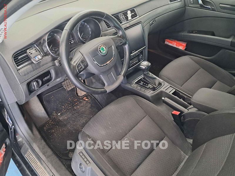 Škoda Superb (2011) 2.0 TDI, servis.kniha, AT - fotka 3 z 3