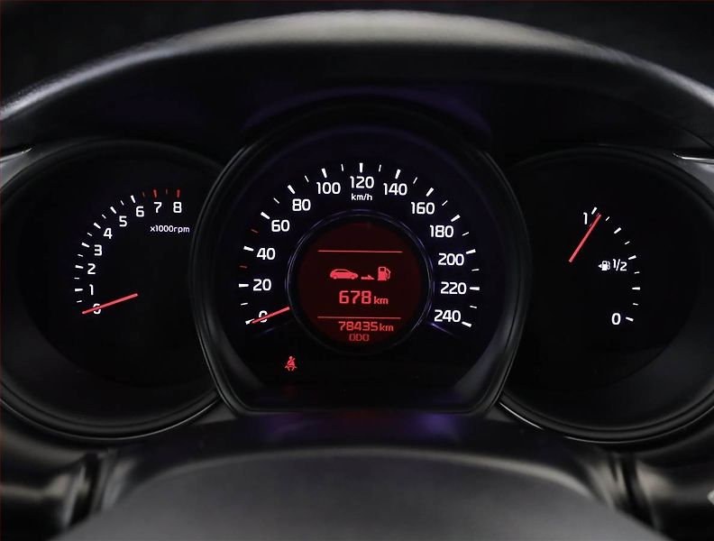 Kia Ceed (2017) 1.4 CVVT, Serv.kniha, Tempomat - fotka 9 z 17
