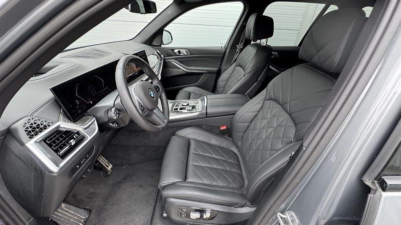 BMW X5 xDrive30d Mpaket Vzduch Tažné - fotka 5 z 12