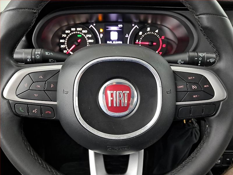 Fiat Tipo (2019) 1.6 MultiJet, Tempomat - fotka 14 z 16