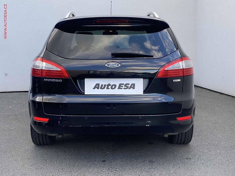 Ford Mondeo (2008) 2.2 TDCi, AC, park.čidla - fotka 5 z 19