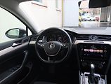 Volkswagen Passat (2018) R-Line 2.0 TDI, 4X4, Automat - náhled 7