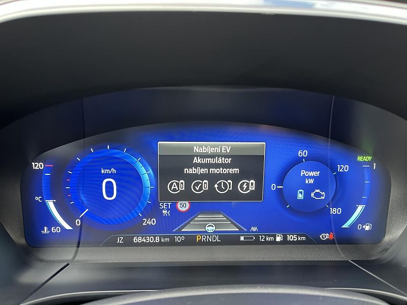 Ford Kuga (2023) 2.5 Plug-in Hybrid, ST-Line  - fotka 26 z 44