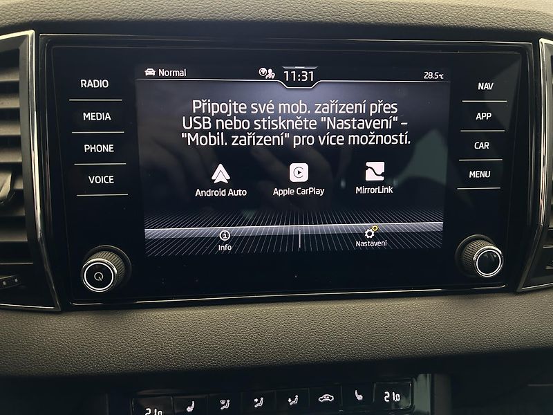 Škoda Karoq 2.0 TDI Style - fotka 10 z 23
