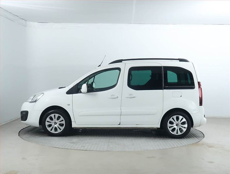 Citroën Berlingo (2016) Shine 1.6 BlueHDi, 5Míst, ČR - fotka 3 z 17