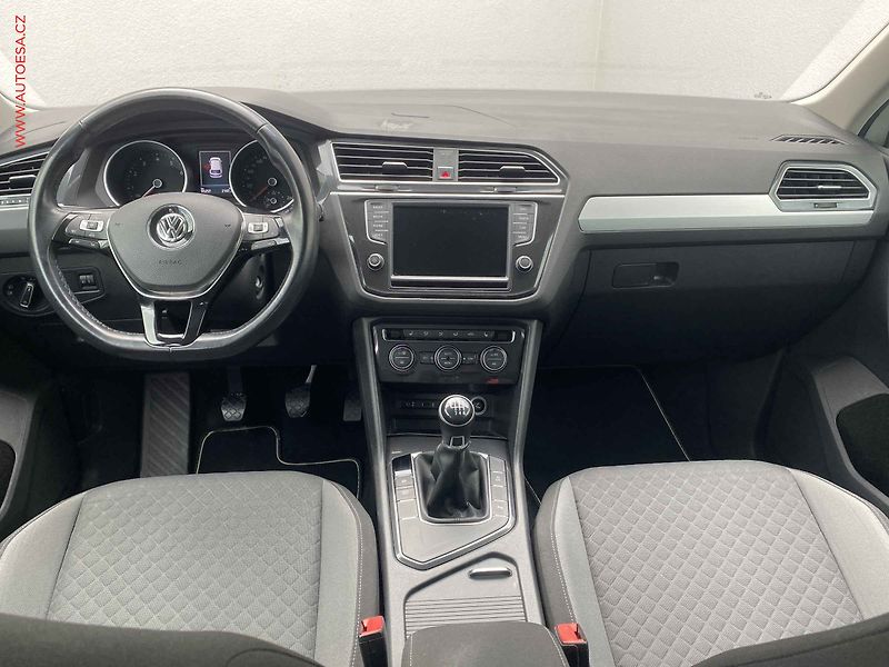 Volkswagen Tiguan (2017) 1.4 TSi, Comfortline, navi - fotka 11 z 18