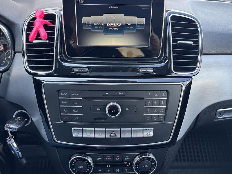 Mercedes-Benz GLE (2016) 250CDI, MATIC,150kW, serviska - fotka 16 z 18