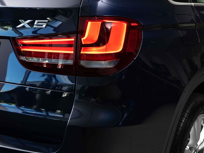 BMW X5 xDrive30d - fotka 10 z 22