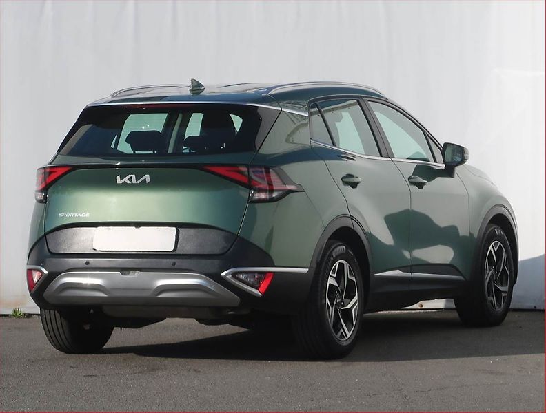 Kia Sportage (2022) 1.6 T-GDI - fotka 5 z 20