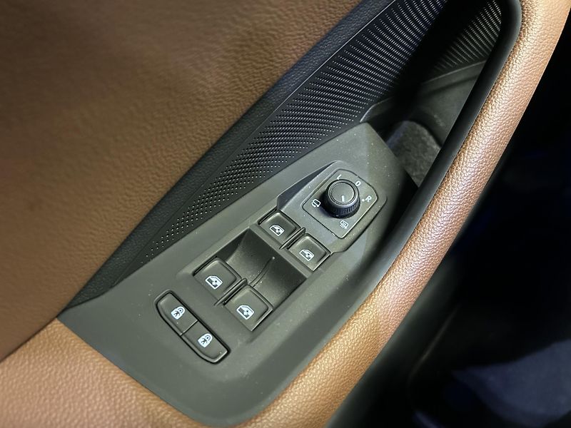 Škoda Superb (2025) 2.0TDi L&K DSG 4x4 Nez.T 142kW - fotka 23 z 32