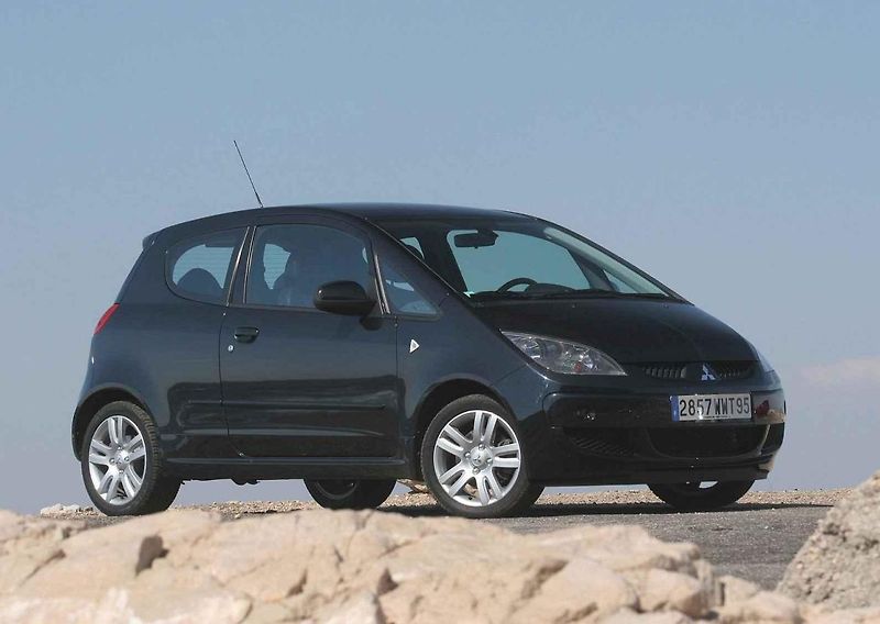 Dřívější verze Mitsubishi Colt