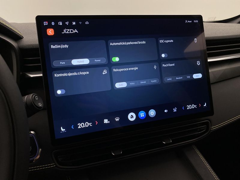Lynk & Co 01 (2025) 01 CORE PHEV - fotka 45 z 90