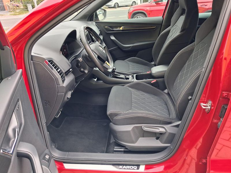 Škoda Karoq (2020) 2,0TDi DSG 4x4 SPORTLINE NAVI - fotka 13 z 48