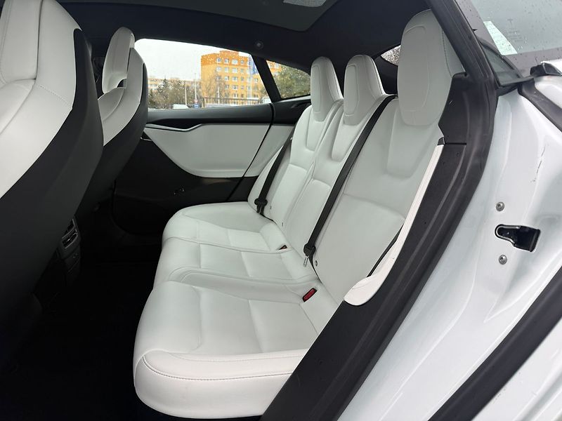 Tesla Model S Raven, FSD, Ludi+,Nová baterie - fotka 7 z 11