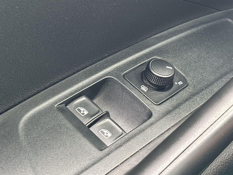 Škoda Fabia (2023) 1.0 TSI Ambition + - fotka 15 z 27