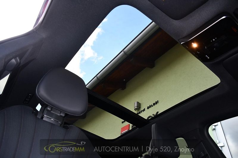 Mercedes-Benz EQE 500 4M PANOR HYPERSCREEN - fotka 53 z 62