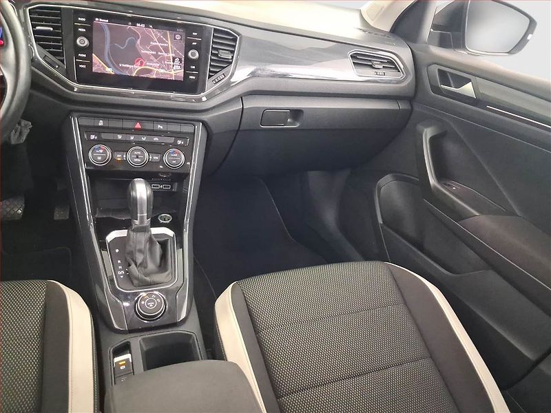 Volkswagen T-Roc (2018) 2.0 TDI 4Motion - fotka 8 z 20