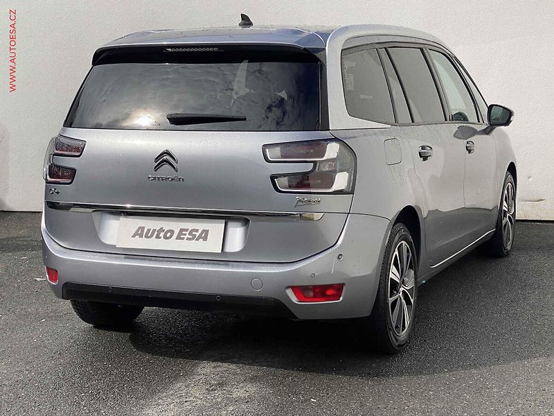 Citroën Grand C4 Picasso (2017) 2.0 HDi, Shine, AT, navi - fotka 4 z 21