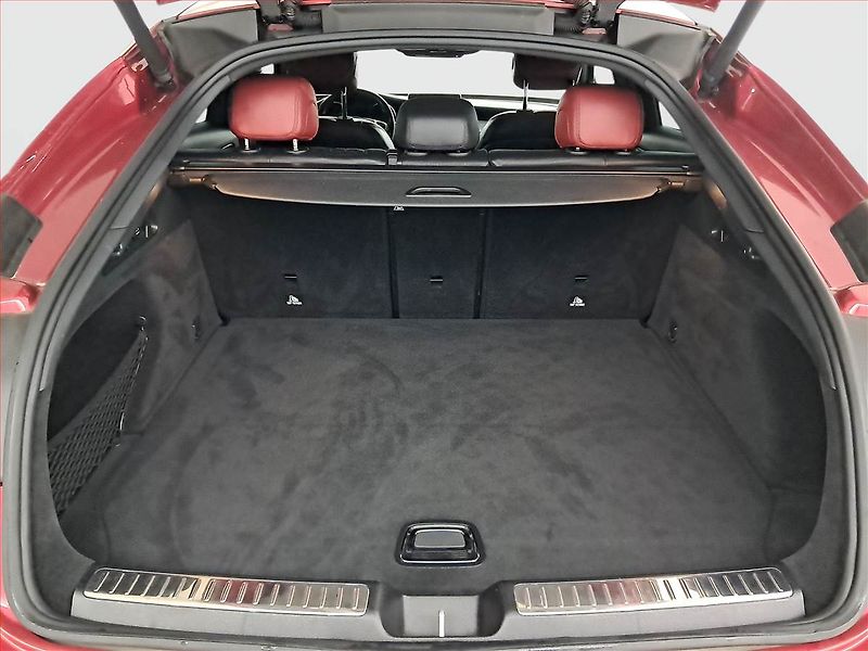 Mercedes-Benz GLC (2018) 250 d - fotka 14 z 27