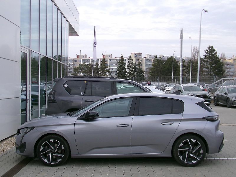 Peugeot 308 ALLURE PACK 1,5 BlueHDi 96kW - fotka 4 z 15