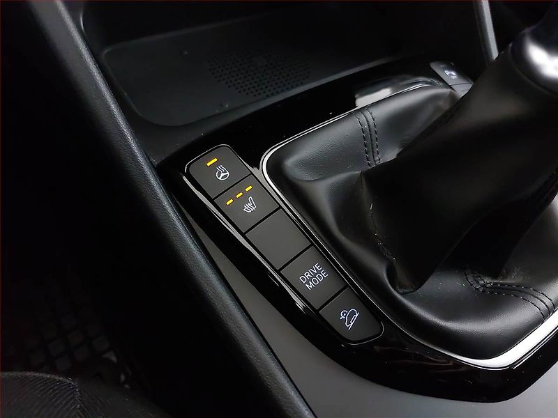 Hyundai Tucson (2024) 1.6 T-GDI - fotka 16 z 18