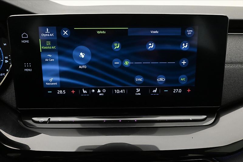 Škoda Octavia 2,0 TDI 110 kW DSG STYLE Záruk - fotka 21 z 31