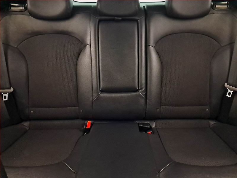 Hyundai ix35 (2014) 2.0 CRDi, 4X4, Automat - fotka 10 z 22