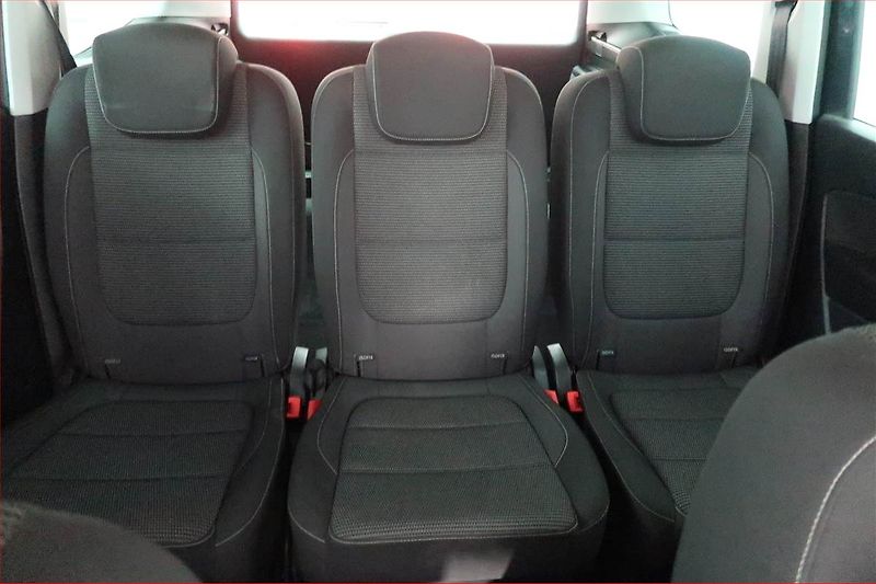 Volkswagen Sharan (2018) 2.0 TDI BMT, Automat, Navi - fotka 10 z 18