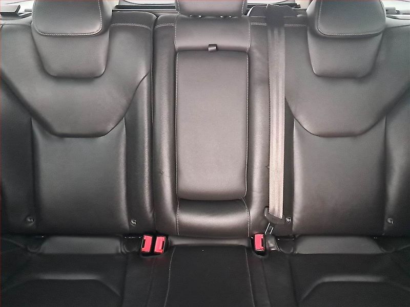 Ford Mondeo (2019) 2.0 EcoBlue, Automat, Kůže - fotka 10 z 17