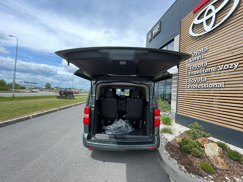 Toyota ProAce Verso 2.2D 180HP 8A/T VIP 6 - fotka 9 z 30