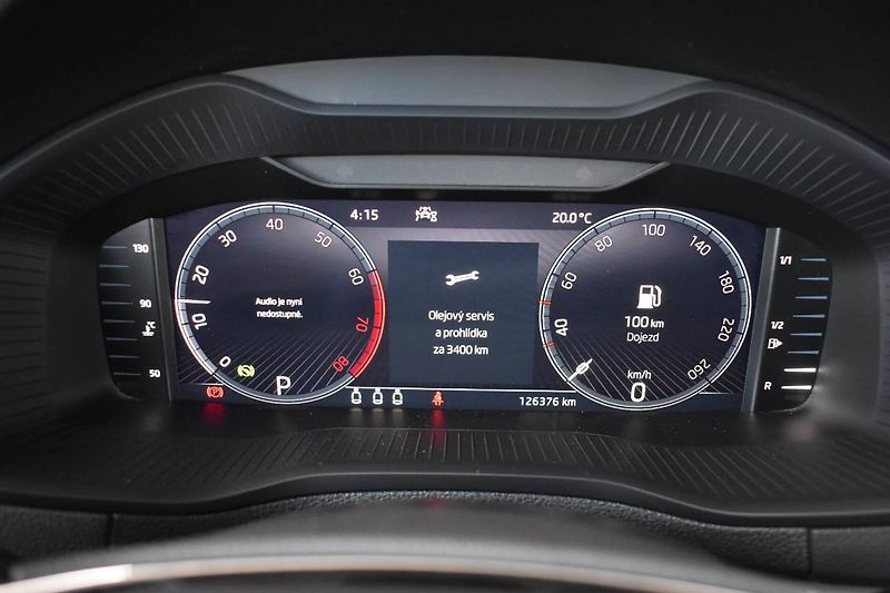 Škoda Karoq (2022) 1.5TSI 110kW DSG, LED,Závěs - fotka 9 z 28