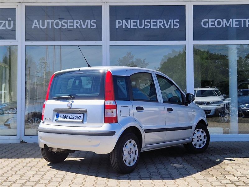 Fiat Panda 1,2 i 1 MAJITEL POUZE 40TIS.km - fotka 5 z 23