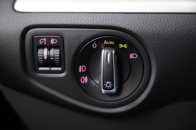 Seat Alhambra - fotka 13 z 26