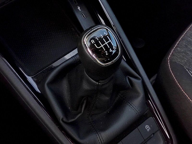 Škoda Scala (2022) Style 1,0 Tsi 81 Kw - fotka 21 z 36
