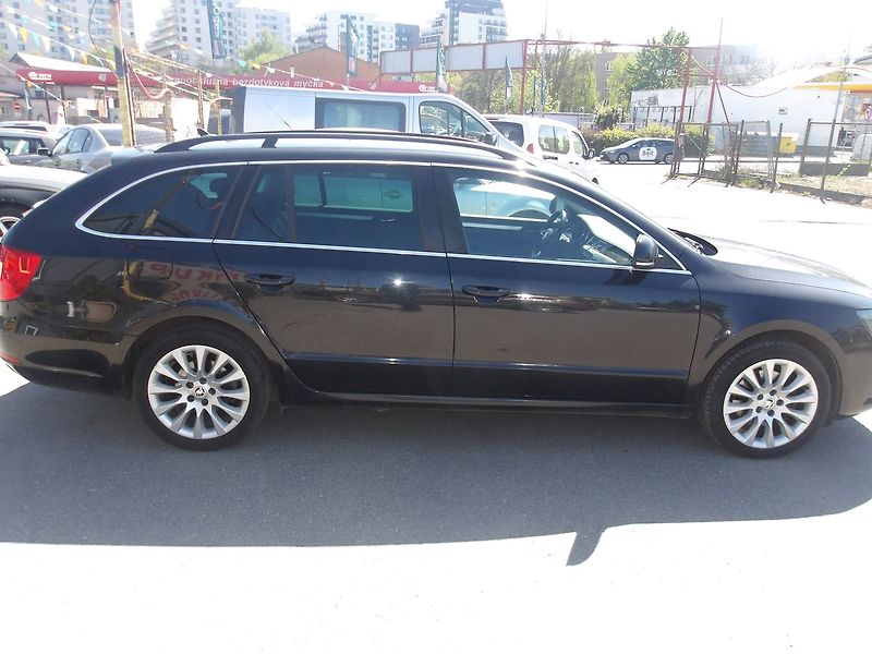 Škoda Superb 2,0TDi 125kW DSG! 2 x ALU kola - fotka 5 z 31