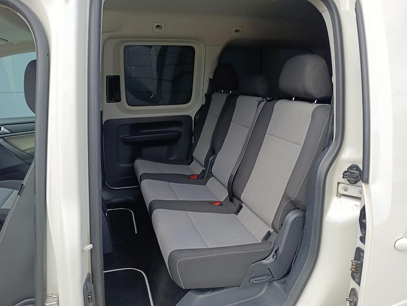 Volkswagen Caddy MAXI 2.0TDI 110kW DSG  - fotka 14 z 29
