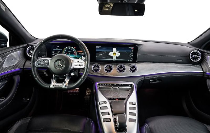 Mercedes-Benz AMG GT 43 4M  Větrání a pamět sedadel - fotka 15 z 21