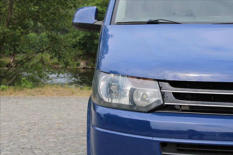 Volkswagen Transporter 2.0 TDI / 9Míst / 140PS / Tažn - fotka 31 z 34