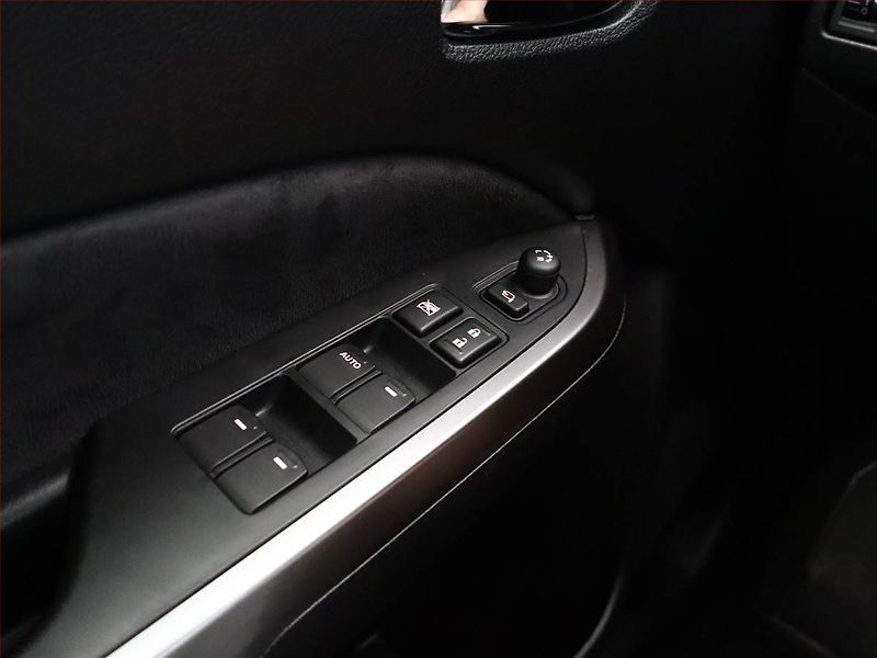 Suzuki Vitara (2025) 1.4 BoosterJet - fotka 16 z 18