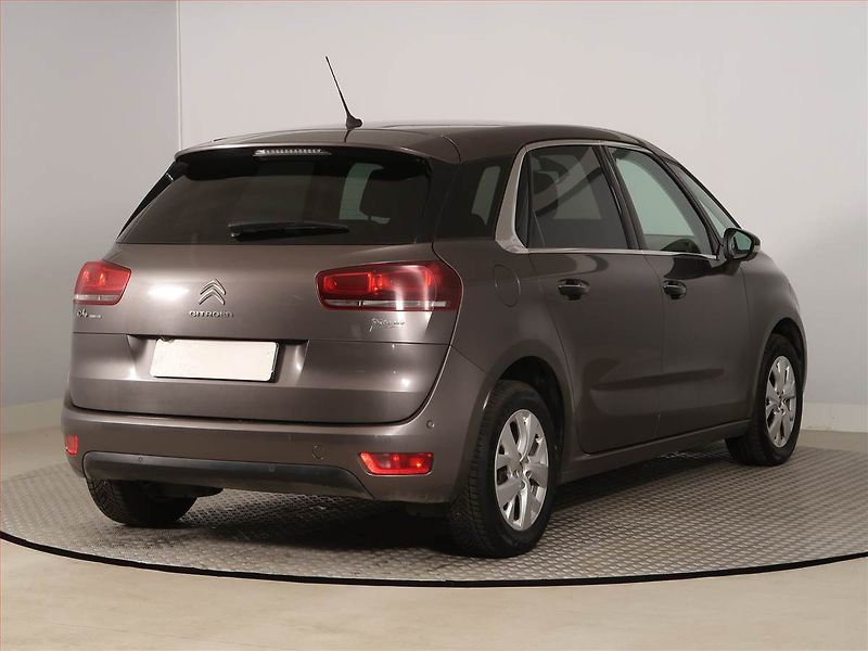 Citroën C4 Picasso (2017) 1.6 BlueHDi, Navi, Tempomat - fotka 5 z 18